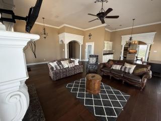 Lakefront 3BR Retreat - Pier, RV, Family-Friendly - 6