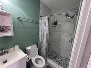 Private Guesthouse - 1