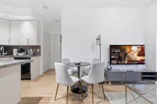 Cozy 1BR Condo w Private Patio for Morning Coffee - 7