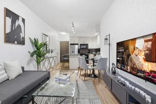 Cozy 1BR Condo w Private Patio for Morning Coffee - 4