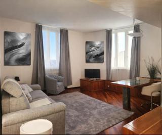 Magenta Galleria Apartment - Magenta - 9