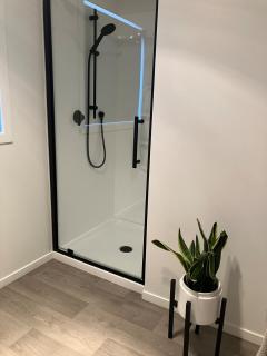 Cozy, Comfortable, Quiet House - 1