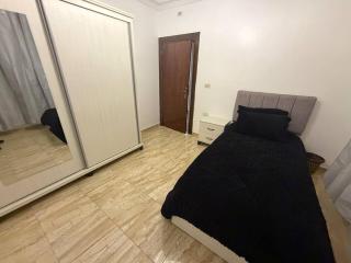 3 bedroom cozy apartment prime location in Irbid - 7