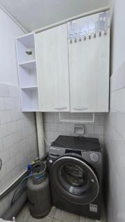 Modern Family Stay near CNE - Parking & Workspace - 1