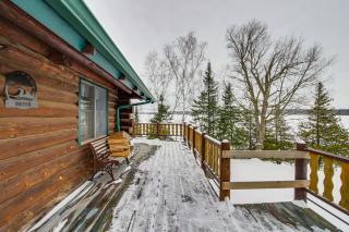 Lakefront Winter Retreat in Remer with Fire Pit! - 9