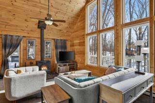 Modern Cabin w Hot Tub Woodstove FirePit & More - 2