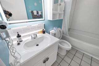 Ocean Annie's Oceanview Studio,Scenic Views,Pools! - 3