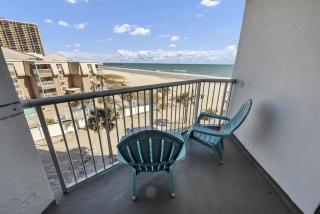 Ocean Annie's Oceanview Studio,Scenic Views,Pools! - 2