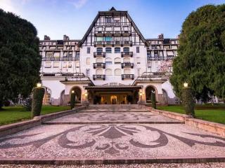 Loft Luxo Quitandinha Vista para a Piscina - 8