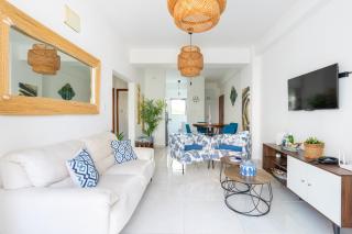 Coastal Corner -Beach-Pool-Terrace-Parking-Pets - 1