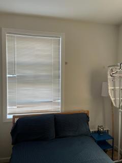 Cozy guest room 20mins to city - 6