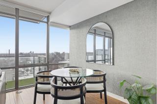 Chic Bay St Condo Skyline Views 55 TV - 8