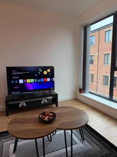 Modern Comfort Birmingham City Centre B1 - 9