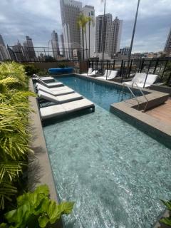 Hub compact life 1004 - 8