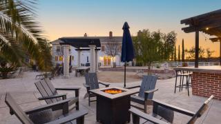 Expansive Wine Country Estate Pool Sleeps 20 Quiet Retreat - 8