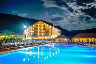 Mirage Resort & Spa - 0