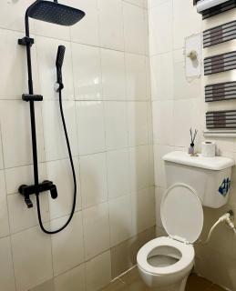 2bed Apartment on airport road,Ajao Estate great access road - 3