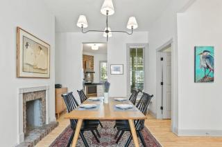 Quiet Historic Corner Easy Walk to Downtown Dining and Entertainment - 4