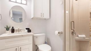 Mission Point Buyout by AvantStay Two Unit Buyout w Patio Fire Pit Close to Beach 6BDRs - 2