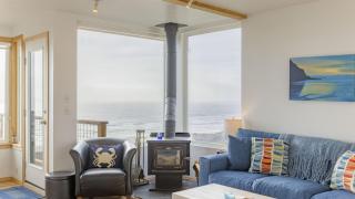 Blue Horizon by AvantStay Panoramic Views of the Ocean w Entertainers Patio - 3