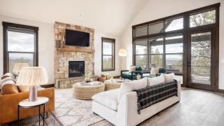 Starview at Brasada Ranch Resort by AvantStay Stunning Home w HotTub Close To World Class Golf - 1