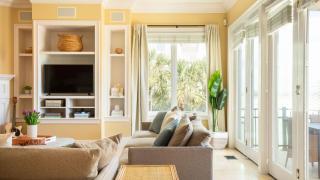 Oceanfront PoolHot Tub Game Room Views Steps to Beach Lido by AvantStay - 3