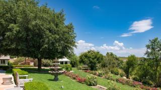 Grand Contento by AvantStay Extraordinary Estate w Pool Movie Room - 3