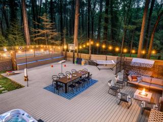 ATL Patio Paradise Pool, HotTub, Theater, GmRm, B-Ball - 0