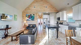 2 Homes Sleeps 16 Shared PoolBoat Dock Laguna Village Serenity by AvantStay - 4