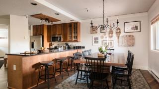 Rocker by AvantStay Gorgeous Ski-In Ski-Out Cabin in Heart of Breck - 7