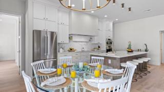 El Dorado by AvantStay Luxe 4BR w Pool Putting Green Fireplace near Kierland - 1