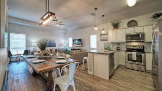 Sleeps 23 2 Beachside Homes Resort Pool Walk to the Beach Balcony Yard - 1