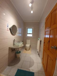 Rose Self Catering - Beau Vallon - 8