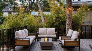 Sleeps 18 Game Room Deck w Firepit 5BDR Casita Cedar Stone by AvantStay - Austin - 9