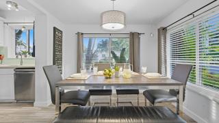 Fort Lauderdale Escape with Pool Hot Tub Dual Kitchens Paradise Stay by AvantStay - 8