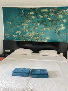 sun flower 一卧精品大床房 - 4