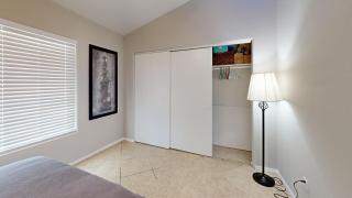 971 sf 2 Bedroom 2 Bath Townhouse 3 mi to Westgate - 4