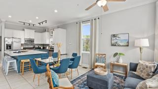 Tidal Charm by AvantStay Walk to Beach Community Pool Balcony Ocean Views - 2