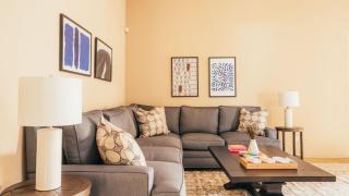 Firefly by AvantStay Spacious Backyard w Pool Hot Tub - La Quinta - 2