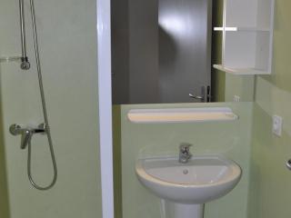 Charmante Maison avec Terrasse - 5 pers. à Meyrueis - API-1-52-1726 - 5