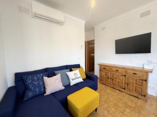 Comodidad familiar en L'Escala con Wi-Fi incluido - HISP-7-102 - 1