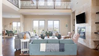 Palazzo Del Sol By AvantStay Breathtaking Home w Mountain Views Hot Tub - 5