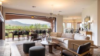 Pyramid by AvantStay Luxe Sedona Mansion w Views 7mins to Downtown - 4