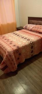 Hermosa Casa con piscina para grupo de 12 personas en Gualaceo - 1