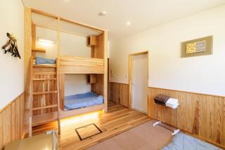 宿と図書サロン 花車 Hanagurum Inn - 7