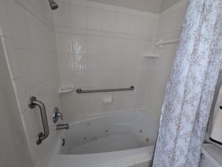 Family Friendly Quiet Near Beaches Parks and Cities - 7