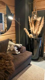 Timber Cabin With Hot Tub In Gjevilvassdalen - 2