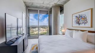 The Emma Penthouse 29th Floor Incredible Views Rooftop Pool Gym 1 Block to Rainey Street AvantStay - 8