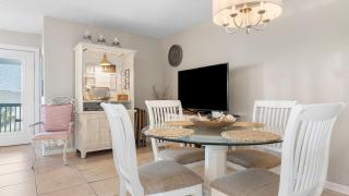 Steps to the Beach Pool Tennis Putting Green Southwinds H12 by AvantStay - 1