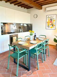 Tuscan Apartment With Panoramic Views In Iano - 7